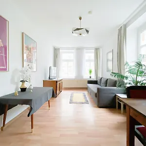 Apartment Stilvolle 2 Mit Kueche, Tv, Waschmaschine